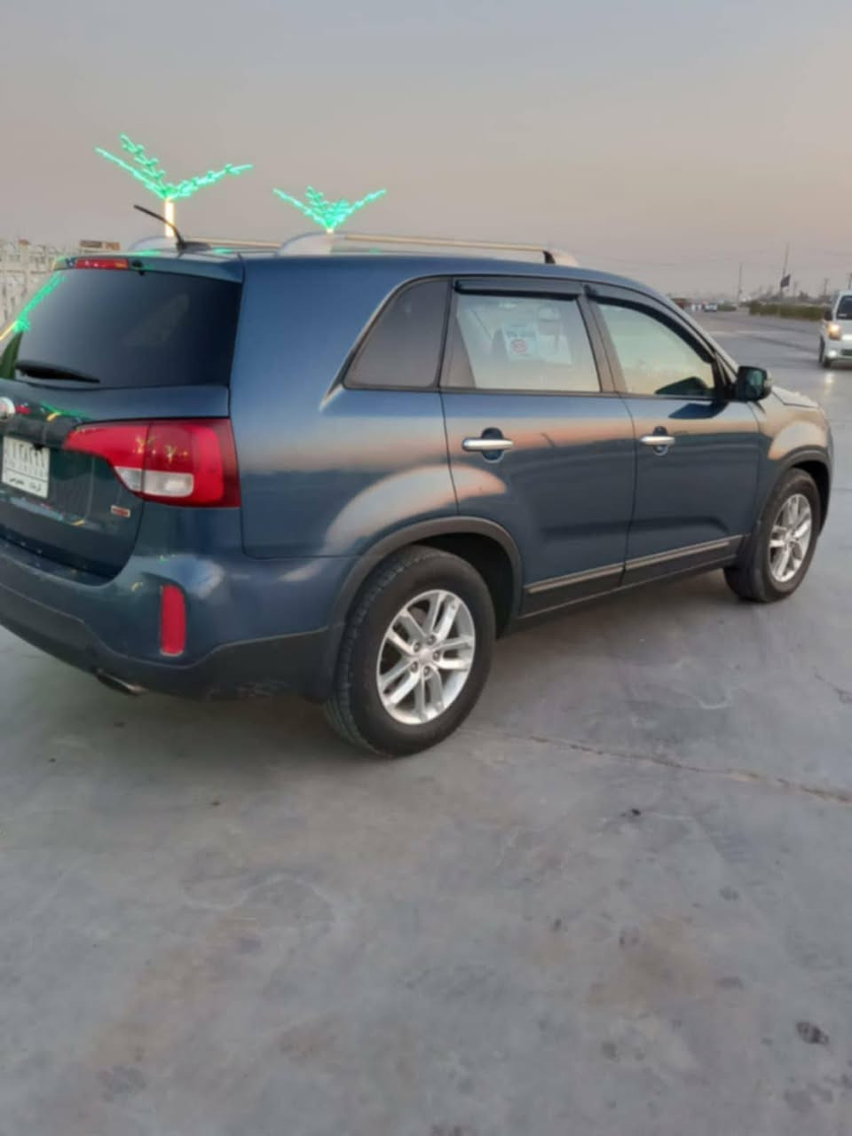 سلام عليكم موديل 14وارد امريكي  والضرر جاملغ وبنيد بدون دواخل نفسهن صابغيهن ومرجعيهن  والسيارة باسمنة السنوية28ورقم كربلاء *********** مكاني صويره
