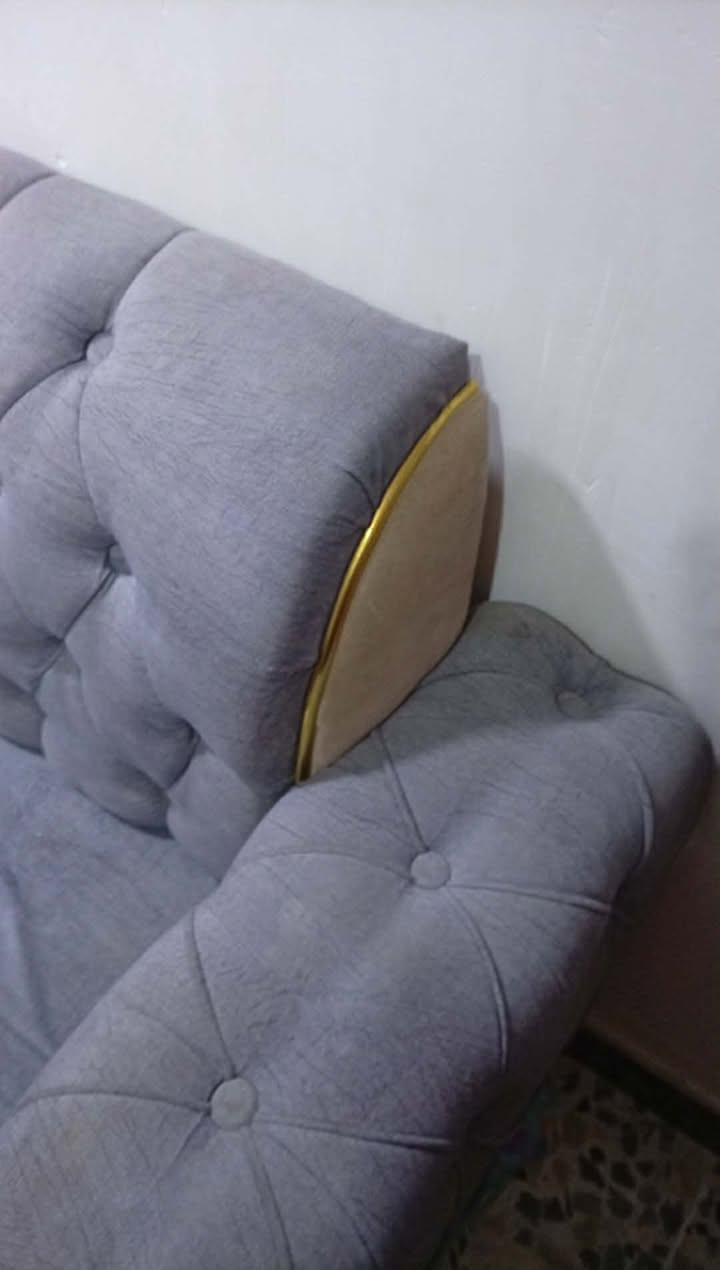 تخم ديوان ٦ مقاعد للبيع العنوان الحريه الثالثه


**إذا كنت صاحب هذا الإعلان وتريد حذفه لأي سبب، رجاءا أرسل رسالة إلى الدعم الفني**