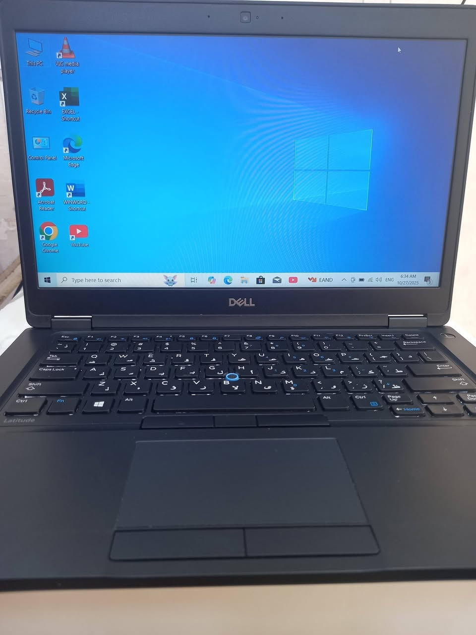 لابتوب دل dell 
الجيل السابع . 
المعالج كور اي 5 الجيل 7
الهارد    256 ssd 
الرام 8.  ddr4 
كارت الشاشة  4  شير 
حجم الشاشة  14 
الشاحنة اصلية 
يحتوي على منفذ تايب سي للشحن او نقل البيانات
نظام التشغيل ويندوز 10 عربي انكليزي 
الملحقات شاحنة وجنطة 
السعر  210
***********
***********
يوجد توصيل

متوفر 
تتوفر مجموعة لابتوبات بأسعار مناسبة ومواصفات
