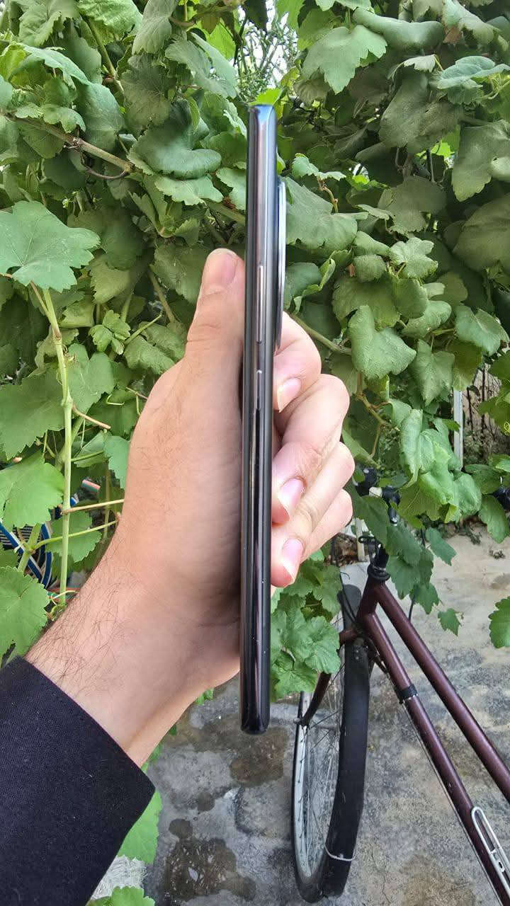 السلام عليكم 
انفنيكس زيرو 40 فايف جي 
ذاكره512
جاهز جديد 
عنواني موصل الجانب الأيمن 
***********
***********
