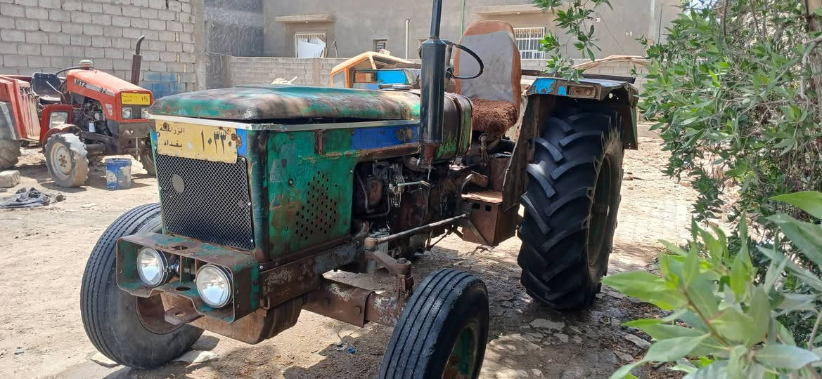 السلام عليكم
كاروبه عنتر نداء للبيع موديل ٩٤ رقم وسنويه بغداد وتستلم كاز سنويه منتهيه تريد تحويل تريد بدون تحويل ترهم مكفوله من محرك وكير واكسل وجهاز الرفع وبريك دهن جهتين شغاله سلف وباتري جديد لايت امامي وكشر بلادي  تايرات الكبار واحد جديد مامستخدم والثاني نص عمر والاماميات جدد مكينه مال جناي ما يخلي عليها الف دينار
السعر  ٤ مليون  وبيها مجال قليل للشراي 
للاستفسار الاتصال على الرقمين 
***********
***********
المكان /  كربلاء _  طوريج 
الشراي بيه خير ويدلل واللي يشوف السعر هواي يصلي على محمد وال محمد
