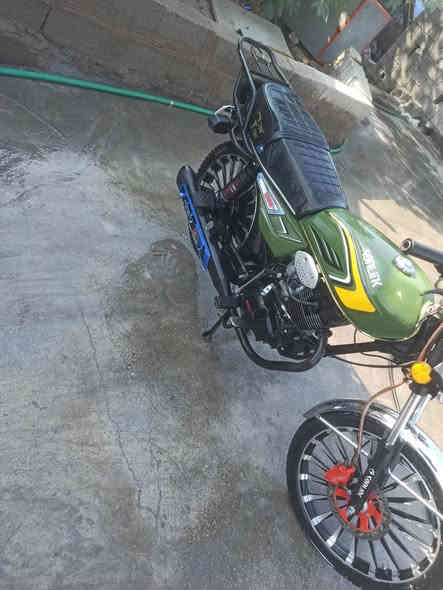 سلام عليكم دراجه موديل 25زيرو نقص دشبول  دراجه زيرو ضاقطه وزنجيل يعني بدون رجه تخبل ناعمه كلش مكاني بغداد ابو غريب قرب سلاميات سعره 800 بيه مجال حك جيه هاذه رقمي بي وتساب متواجد ***********
