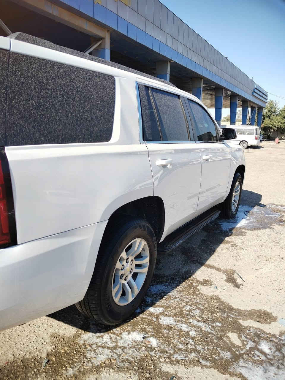 سلام عليكم للبيع او مراوس بجكساره ادوات  دخول جديد بيهه رقم بصره انكليزي اصلي السياره جديده مال جناي مكينه كير اكسن تبريد كله جديد تخم تاير جديد حداديه المكان نجف السعر بلاش 140 والله شاهد ذني صور موو سناب لا عاديه بس السياره حلوه ماشاء الله ***********
