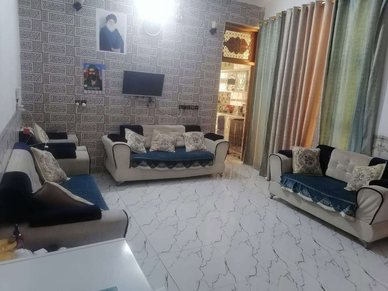 أعادة نشر
 بيت للبيع مساحة 125القاطع قرب مدرسة
 الصفوة للاستفسار الاتصال بالرقم *********** موجود واتساب .
