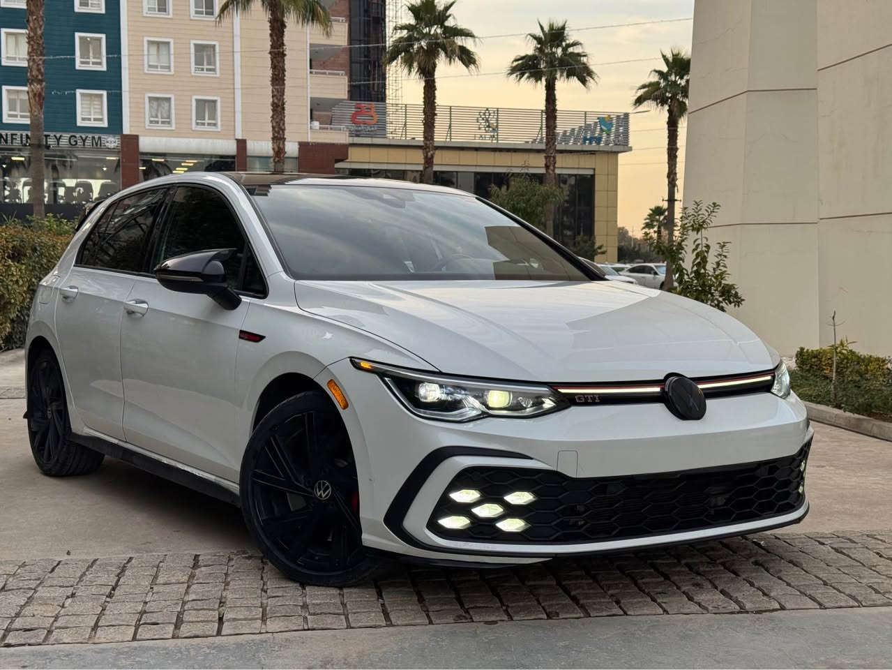السلام عليكم 
 
   Golf gti mk8 2022 للبيع

2.0 توربو 245 حصان
سياره اعلى مواصفات بلكولف 
ماشيه ٥٠ الف كيلو قابل للزياده

مواصفات السياره
نظام تحديد المسار
رادارات 360‎ درجه
نظام المحافظه على المسار
قياده شبه ذاتيه
سماعات هارمون كاردون 
داخل ليد ٢٤ الوان ، ٤ ابواب بصمة
شاشه عدادات دجتال تحكم مودات مختلفه
شاشه وسطيه تدعم ابل كار بلي و اندرويد اوتو
تخزين مقعد السائق 3 وضعيات
كشنات كهربائيه
تدفئه كشنات اماميه
تدفئه ستيرن
توقف ذاتي
مانع اصطدام
نقط عمياء في المرايا
مرايا تعتيم
كشافات ضباب
اضائات ترحيبيه في الابواب
IQ لايت 
ليد داخلي تحكم من الشاشه 
فتحه بانوراما 
و الكثير من المواصفات 
بيهة 2 مكانات PDR وشبر بل دوسة صبغ وبيهة جاملغ صبغ
بدون ايرباك بدون دواخل بجم و خلف كبس
سیارە ستوك ماكو عليهة اي تعديل كلهة على وضع الشركة
وياهة كت كامل مال TCR هدية وياهة
وارد امريكي
السياره مناقصها شي وين متريد تفحص افحص مكفوله من كلشي 
مكاني اربيل 
سعر ٢٠٩ و بي مجال بسيط
0750 939 29 27
0774 809 17 25

پانۆراما
بەصمه
حساس پێش و پشت
كاميرا
شاشه گەورە
لایت لید بیلادی
رادار 360 دەرەجە - رادار خەتی جادە
کوشيت جلد و هيتەر 
شەحنی مۆبایل
٢ گچکەی PDR ی هەیە و دۆسەی بستەک بۆیاغە و جاملغی بۆیاغە پێش و پشت کەپس بێ ئێرباگ بێ ژۆری
سەیارەکە ستۆکە لەسەر دەقی شەریکە ماوە
کتی کاملی TCR لەگەلە هەدیە
0750 939 29 27
0774 809 17 25 أربيل, العراق
