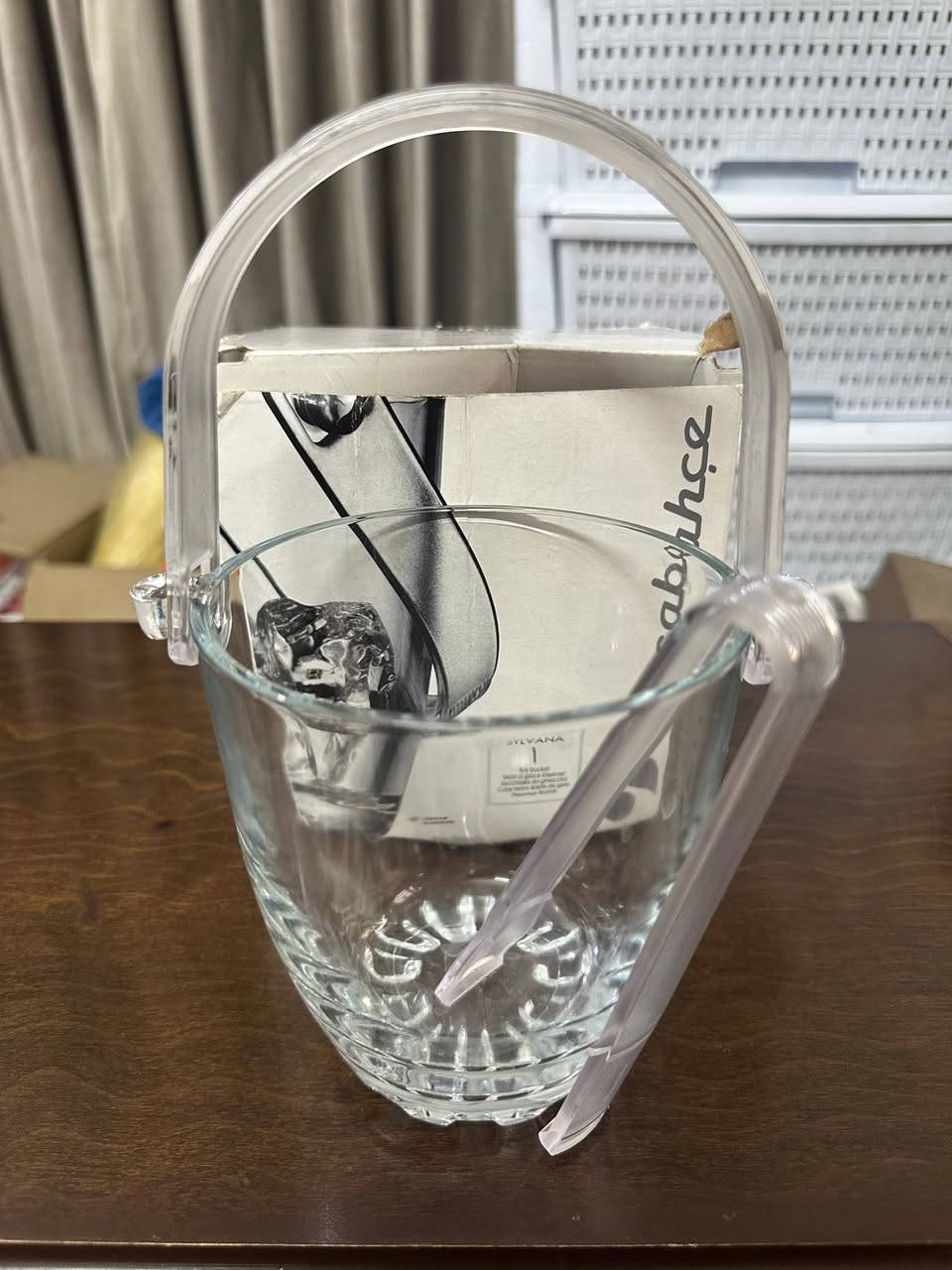 للبيع وعندي بعد اغراض مطبخ 
واكو توصيل


**إذا كنت صاحب هذا الإعلان وتريد حذفه لأي سبب، رجاءا أرسل رسالة إلى الدعم الفني**