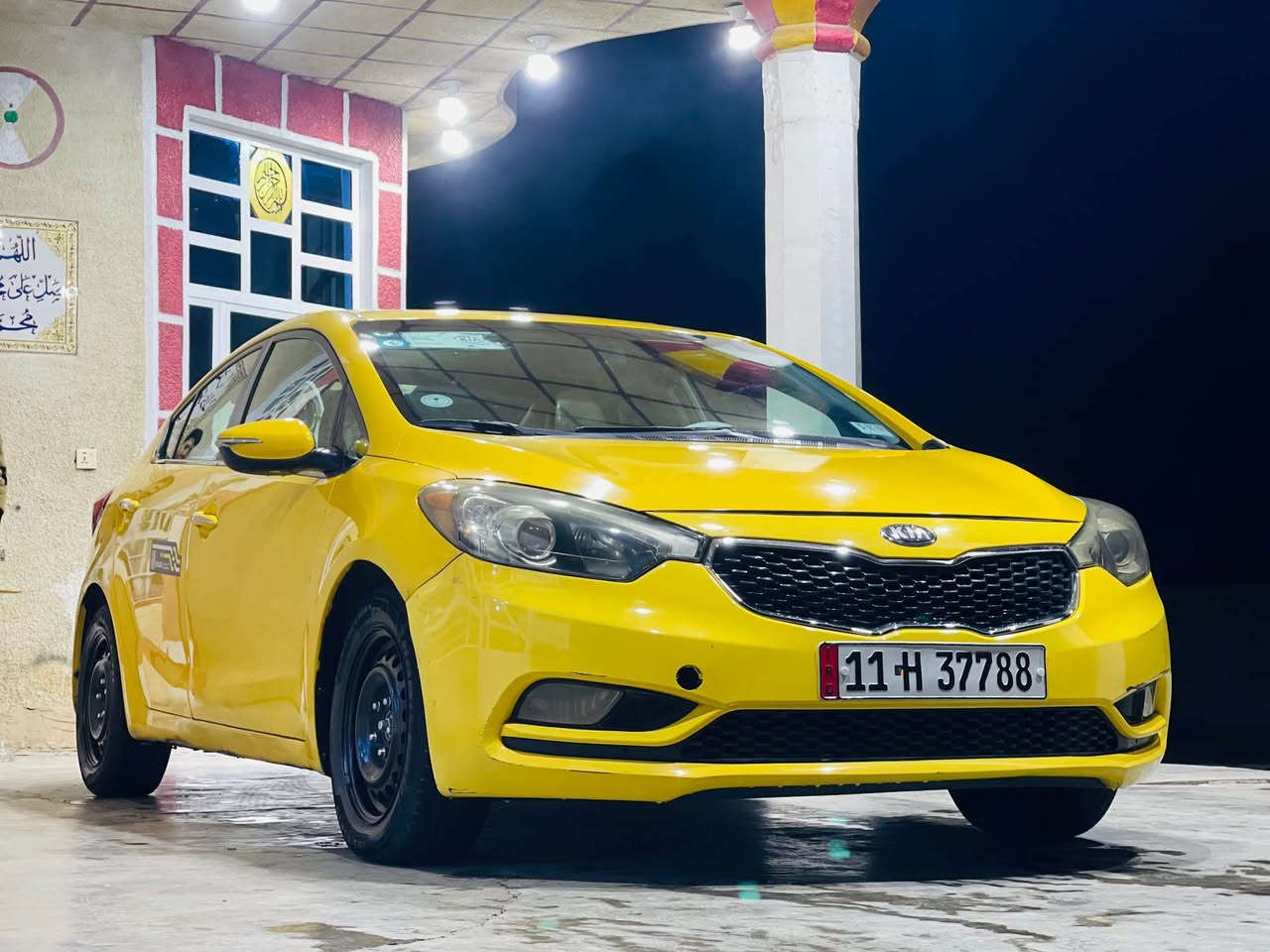 للبيع فورتي 2016 امريكي حادثها جاملق وسونار موجود بل منشور السيارا فول واحد علا واحد فتحه بصمه مري شفط كشنات تدفئه تبريد تحكم ستيرن وباقي المواصفات فول السيارا جديده بمعنه الكلمه مابيها اي نقص رقم بغداد الجديد بسمي هياء غرامه صفر السعر 110 مكان بغداد لاستفسار *********** بغداد, العراق
