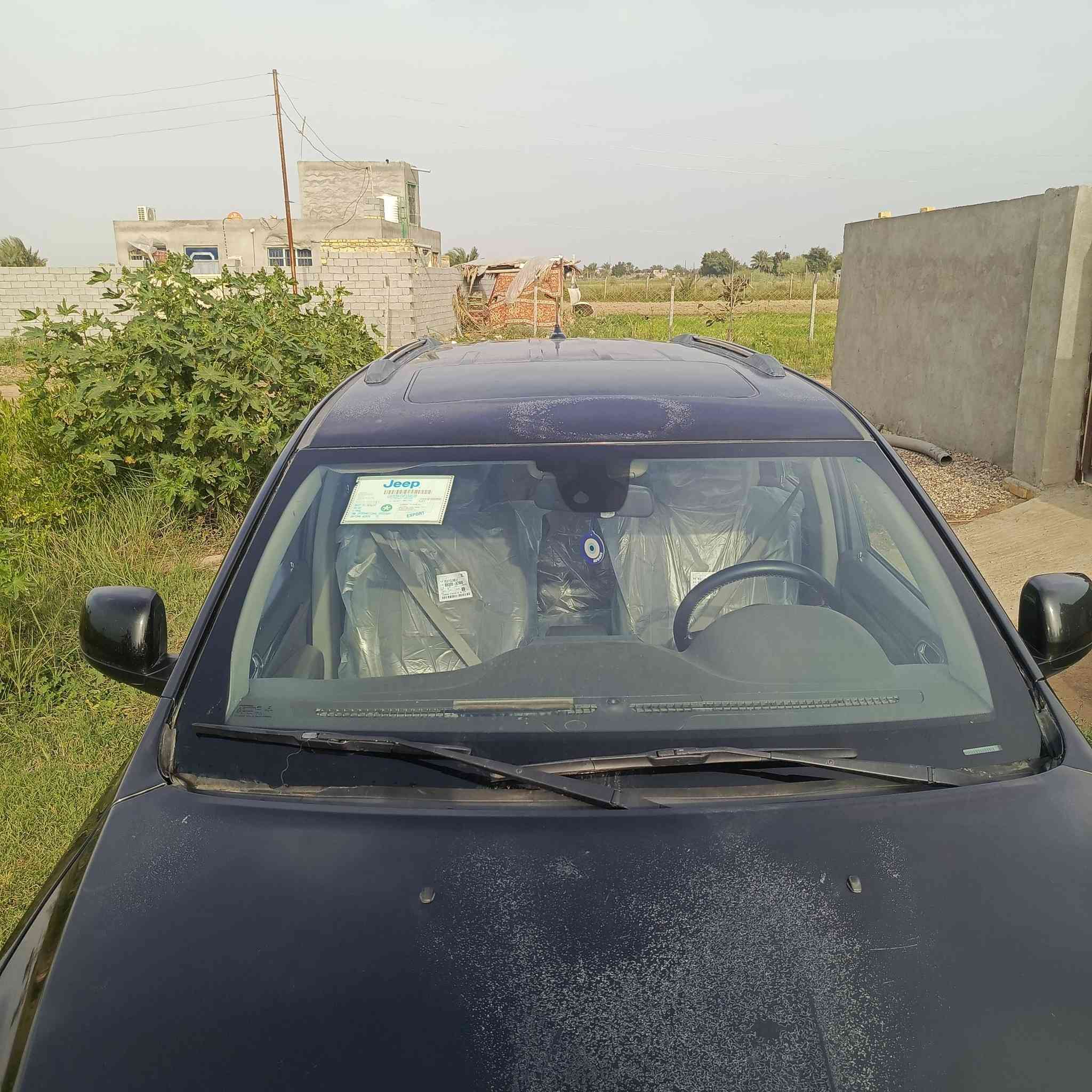 السلام عليكم 
جيب خليجي موديل 12 فول جاهزه تخم تاير حداديه تبريد تدفئه كله جديد مكينه كير سياره جديده ترايها للبصره  بيها نص جاملغ صبغ بس ابو سونار حدده كله بدون لا دواخل ولا ضربه ايرباكات كلها سليمه  وباب والسونار بلمنشور بيع او مراوس السعر 165 للاتصال ***********
