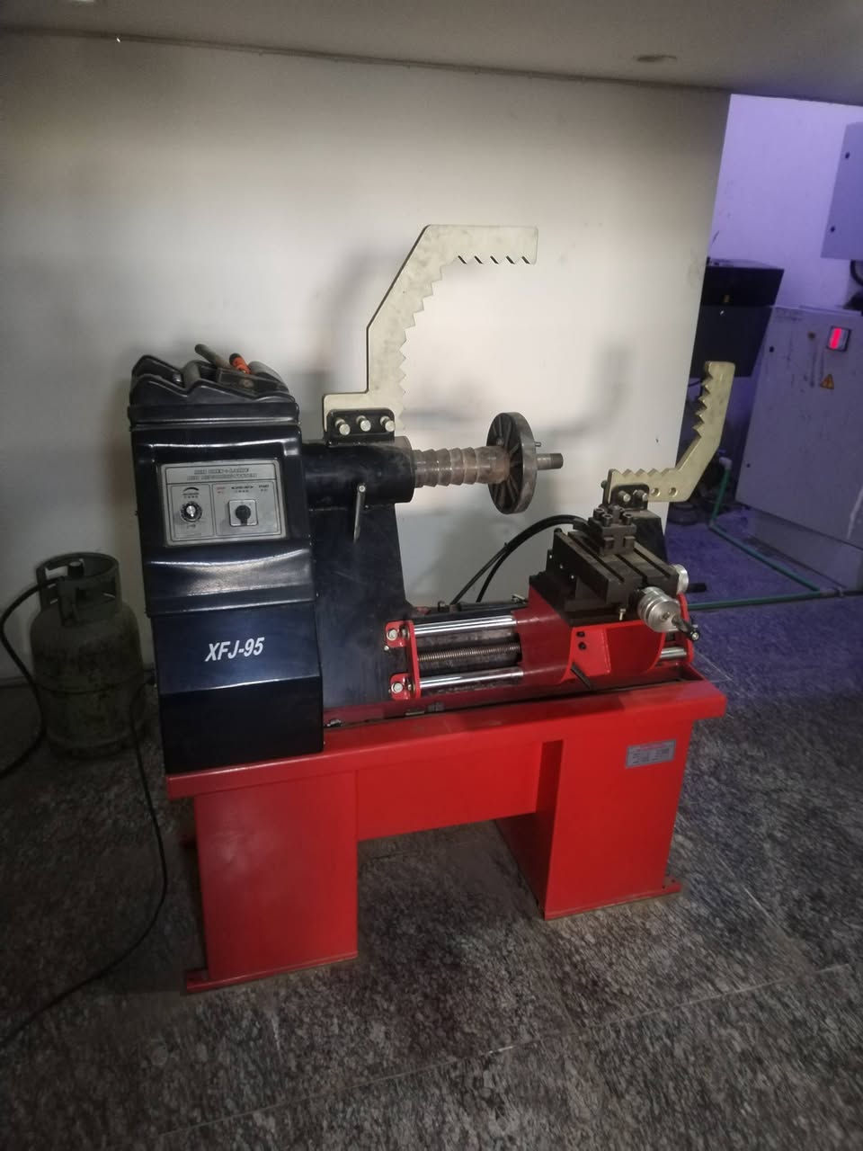 أسلام عليكم جهاز تعديل الويل نظيف كلش سعره 22 ورقه ***********
