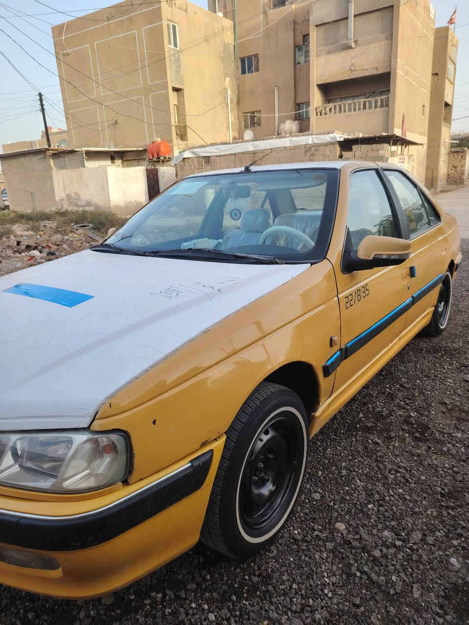 سلام عليكم بيجو بارص مديل 2015 رقم واسط انكليزي تحويل ثاني يوم مصفره هيئه و غرامات سياره جاهزه تخم تاير دوشمه جديده.  مكان كوت.  السعر 37 بيه مجال  ***********
