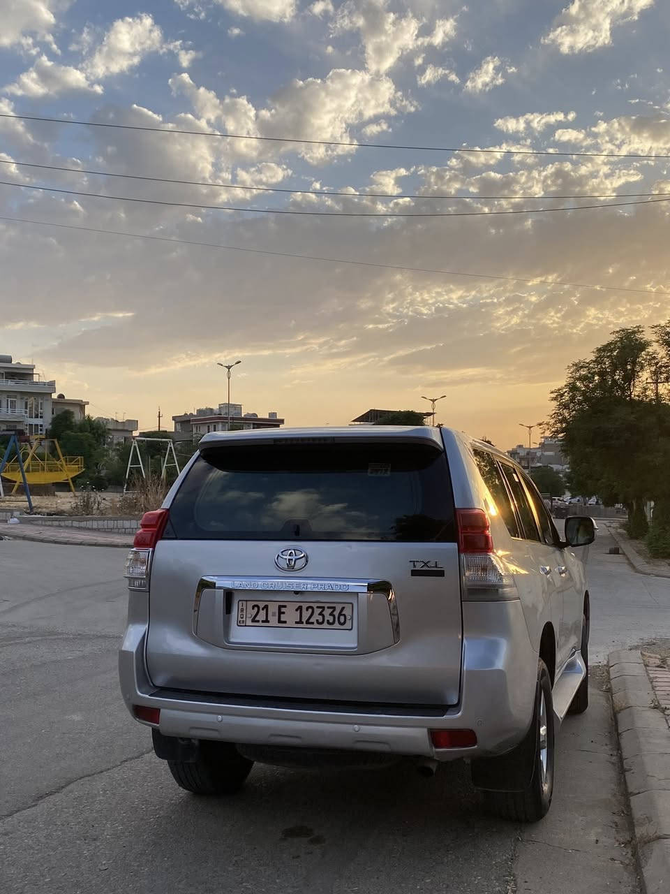 پرادۆ مۆدێل ٢٠١٢
فوول مواسەفات تەنها سلاید نییە 
تەبرید مەرکەزی 
حاسە و کامێرا
تەحەکوماتی سەر سوکان 
ناو ڕەش 
لە دەعامی بۆ دەعامی بە شەرتی بێ بۆیاخ و بێ لێدراوی 
گێر و مەکینەی بەشەرت 
٤ بستۆن
سەیارەکە زۆر بە پاکی ماوەتەوە لە شەریکەوە تەنها دوو دەستی کردوە
نرخی ٢٣٥ وەرەقە و مەجال


**إذا كنت صاحب هذا الإعلان وتريد حذفه لأي سبب، رجاءا أرسل رسالة إلى الدعم الفني**