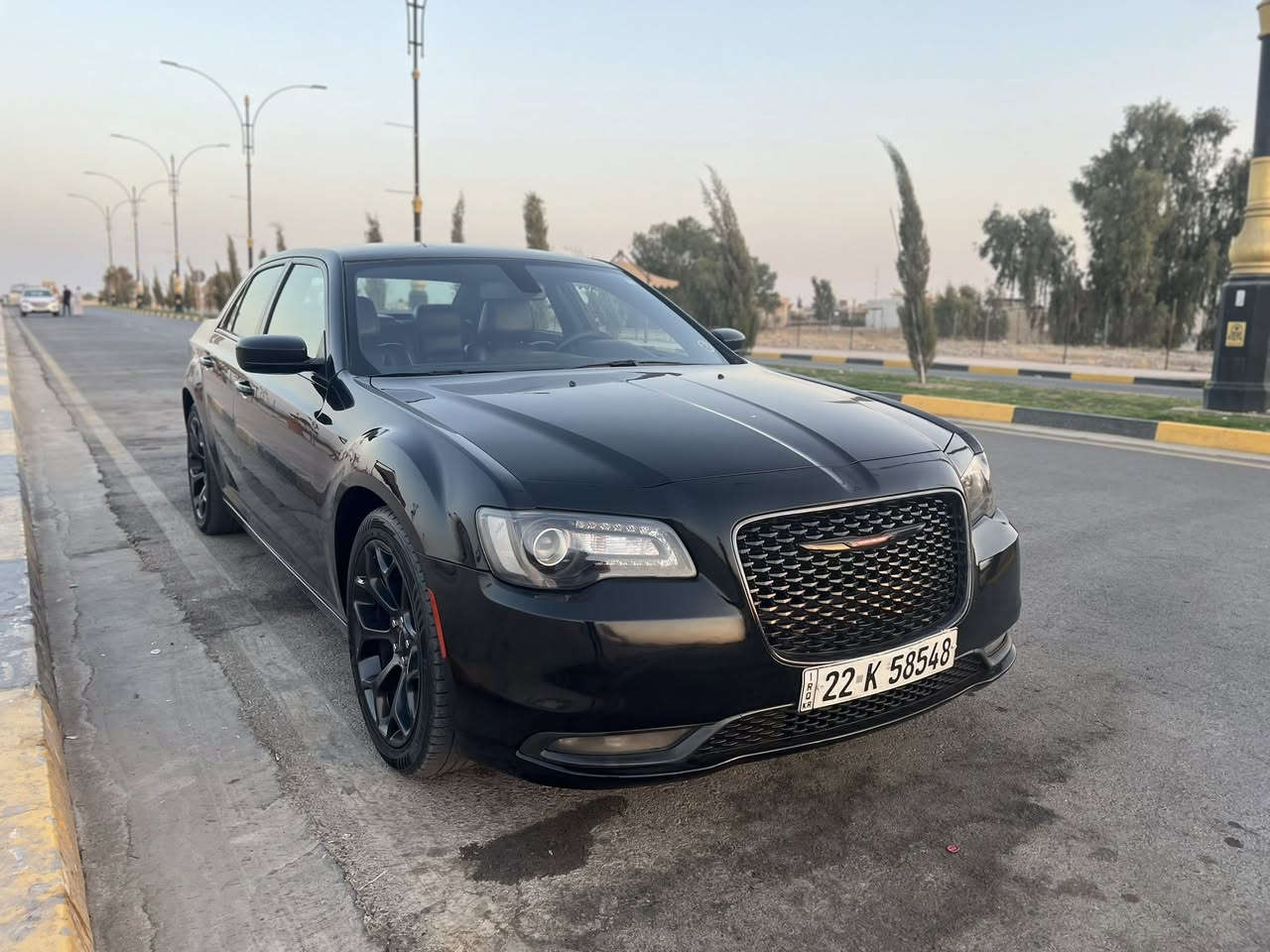 اوباما 2019S وارد كندي كلين تايتل دخول كاتي دهوك
رقم اربيل لون اسود 
مواصفات الـ S العادية
بيها تعديل بارد صار بالعراق اقل من شبر بالداير الامامي 
لا تبديل ولا معجون ولا صبغ

تبريد كير محرك ايرباكات حجر بيئة كلشي بشرط
هزة وفحص ورقم جديد باسمي
***********
