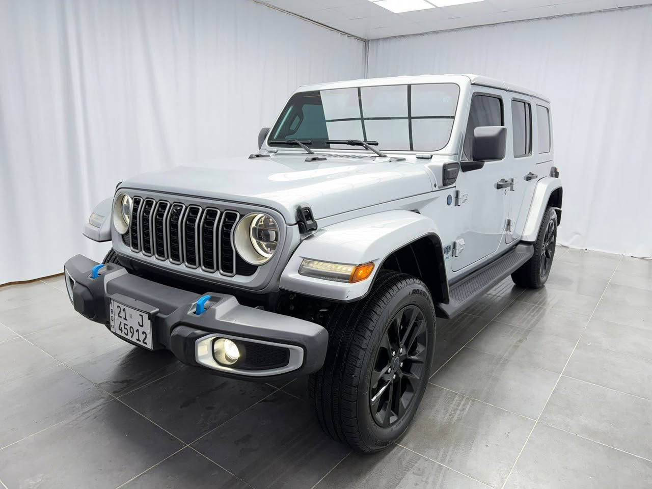 جيب رةنگلر 2024 ماشي 7 الف ميل سيارة علا وضع شركة اخت زيروو 📦📦 بدون داخل بدون إيرباك سيارة بدون تفاصيل 

💎 ســعــر ✅ ::  الــرد تلقائي📮

مواصفات
4×4 دبل اكسل
شاشة كبير
شغال
سيارة مسل شريكة
سهارة بلادي
ارباك كلش سليم
رقم شاصي موجود
‏1C4RJXP60RW12844

رقم صاحب السيارة 
***********
