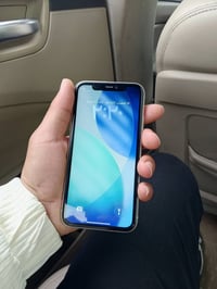 آيفون ١١ • ٦٤ • شاشة مستبدلة