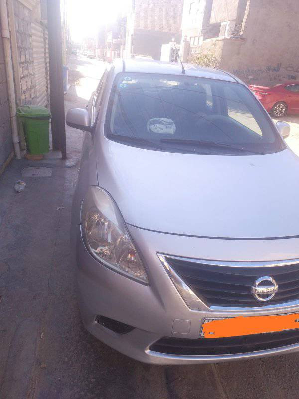 السلام عليكم سني هندي للبيع موديل 2013 رقم بغداد سنويه بسمي كير ومحرك مكفولات ما بيها ضربه  المكان البياع 
للاستفسار ***********
