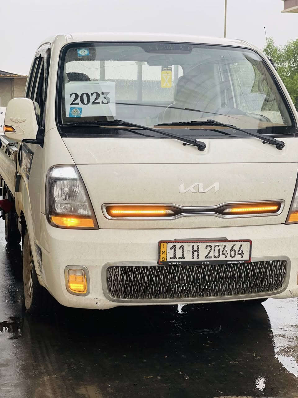 السلام عليكم 
كيه موديل 2023 
كفاله عامه بس بيه بارد بل باب شويه 
ماشيه 82 
جاهزه من كلشي 
السعر ١٥٢ 
مكاني بغداد ***********
