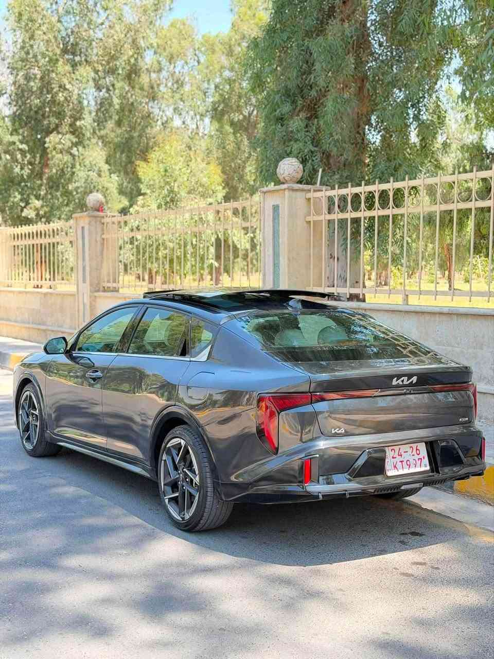 كيا كي 4 فول فول
KİA k4 2025 GT Line 1/1
ضرر : بين الباب والجاملغ الخلفي يعني شويه من الباب وشويه من الحاملغ بدون ايرباك
سعر بلاش :180 ورقة و بيها مجال جدا بسيط 
سياره ماشييه زيرو : فقط 9 الف ميل 
محرك : 2000 دوش مرغوب 
پانوراما 
‏‎بصمة 
شاشه ديجتل متصل
‏‎تشغيل عن بعد 
‏‎بصمة ابواب وجنطه 
‏‎اشاير مري 
‏‎نقاط عمياء 
توقف ذاتي 
‏‎كشنات جلد داخل لونين 
‏‎تدفئة كشنات
‏‎تبريد كشنات
‏‎مود درايف رياضي 
‏‎شحن وايرلس 
‏‎سايد بريك اوتو 
‏‎كشنات كهرباء 
‏‎رادارات مع حساس اوتو ستوب تلقائي 
‏‎شاشه تبريد متصل لمس 
‏‎عدادات متغيره الوان وشكل ديجتل 
‏‎شاشه تدعم كار بلي 
‏‎قياده ذاتيه 
‏‎فول تحكم ستيرن 
‏‎تحديد مسار 
‏‎سستم سماعات هارمن 
سياره كاتى شرط ترقيم محافظات شماليه 
اتصال او واتساب : ‭***********

مكان السيارة الموصل

