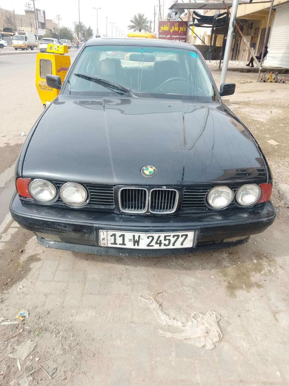 سياره للبيع 535مسكر 25كيرمكينه صدر مكفوله تبريد شغال بسمي سنويه وهزه جدد عارضه49وبيها مجال مكان بغداد شرطه رابعه ***********
