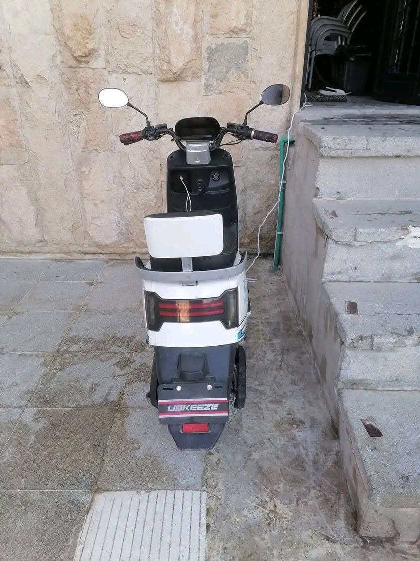 سلام عليكم عندي ماطور شحن اكس ويزي سرعة ٨٠ حقيقي نظيف سعرو ٥٥٠ بي مجال قيلل موصل ايسر


**إذا كنت صاحب هذا الإعلان وتريد حذفه لأي سبب، رجاءا أرسل رسالة إلى الدعم الفني**