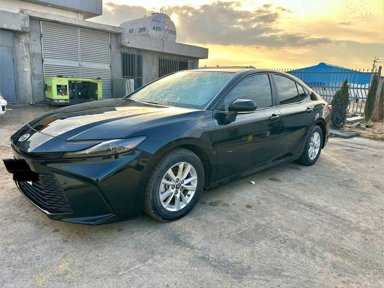 تویوتا کامری هایبرێد
مودێل ٢٠٢٥
LE
 مواصفات ئه‌مریکی
برێک هۆلد
۸۰۰۰ مایل رۆیشتووه
صندوقی پشته‌وه صبوغه
له‌گه‌ل نیو جاملغ پشته‌وه‌ی لای سه‌کن
جاملغی پشته‌وه‌ی لای سا‌یه‌قیش یه‌ک تۆز PDR 
نرخ ٢٥٧ وه‌ره‌قه
ره‌قه‌م هه‌ولێر
بۆ زانیاری زیاتر په‌یوه‌ندی به‌و ژماره‌یه بکه 
*********** أربيل, العراق
