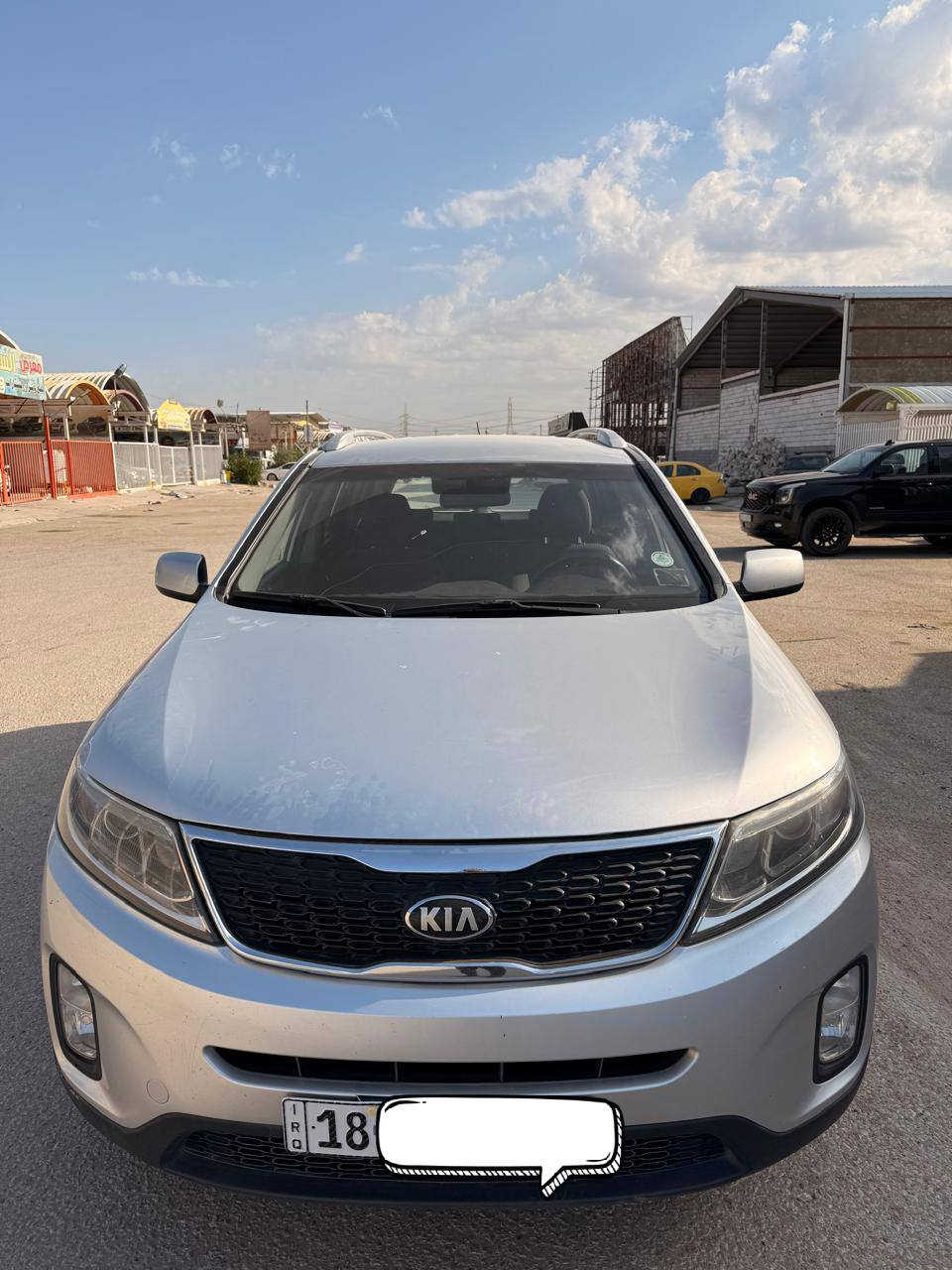 مواصفات بدون فتحة /سويج / داخل مخمل
مكفولة من الضربه 
بيها فقط شخوط شخط بدور الجاملغ الخلفي و الباب الامامي جهة الراكب 
و اكو شخوط بالدعاميات وملاحظات بسيطة
السيارة بحالة ممتازة كير ومحرك وكهربائيات وحدادية 
مكلف بالنشر وهذا رقم صاحب السيارة
‏‪***********‬‏ النجف, العراق
