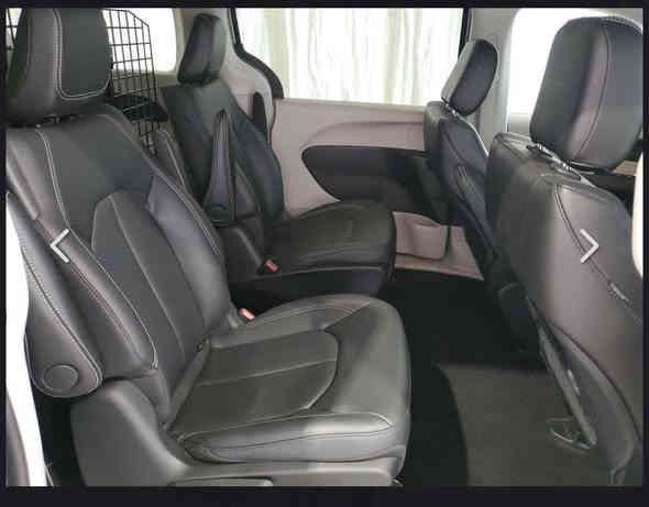 السلام عليكم باسفيكا هايبرد2024 S وارد امريكي

  حجم المكينه : 3600 + هايبرد + بلك ان شحن منزلي

 المسافه المقطوعه : 12000 الف ميل 

                     
الضرر : جاملغ جه السائق 

موعد الوصول بعد سبوع 

نعمل بنضام العربون 

نكفل السياره من الحوادث الثانويه والكلير 

#المواصفات

1. تحكم ستيرن 

2. 3قطع تبريد 

3. شاشه

4. بصمه

5.تشغيل عن بعد

6.كشنات جلد 

7. هيترات بالكشنات 

8. رادارات

9. حساسات 

10.ويل كب

11.بيبان كهرباء

12. صندوك كهرباء 

13.لايتات لد 

14.اشاير بالمري

15. رادار امامي

16. كشنات كهرباء

بعد بيها مواصفات فول الفول 1/1 لمتد 

🟩 السعر  _  23500$ تستلم حره 

واذا  بغداد يضاف فقط 900$  

تفاصيل اكثر هذا رقمي ***********

بغداد حي الخضراء شركه كاليفورنيا
