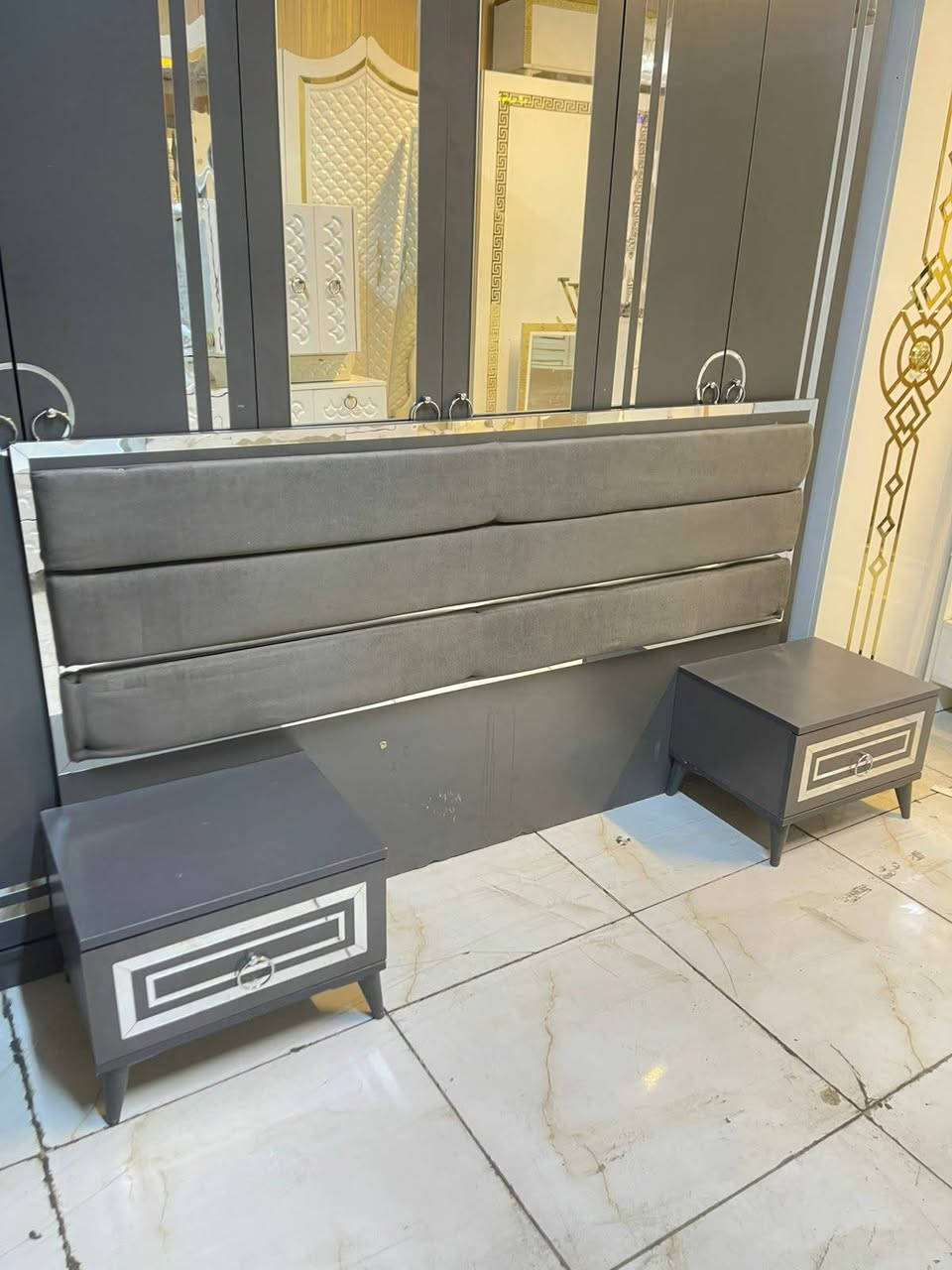 غرفه ترڪي سعرر 450عنوان بغداد حجز واتساب فقط  ***********
