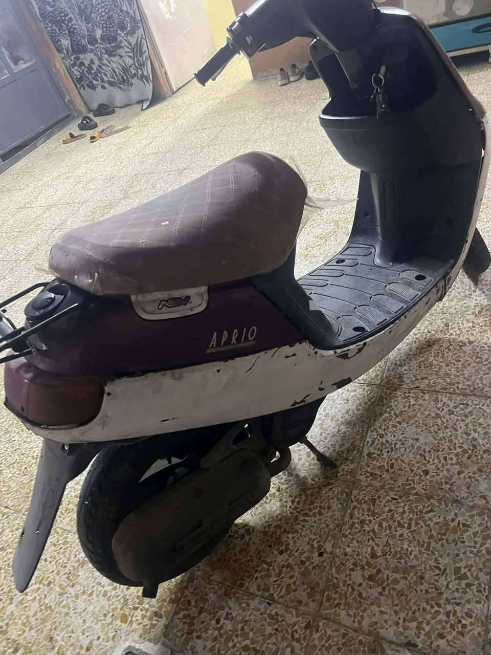 مطور بوتين شغال شرط
وير شغال 
شصي شرط 
تحريكه معدل 
كهربائيّات كلو شغال 
سلاف وكف معرف شبي 
سعر 225

مكاني موصل 
للتصال 
***********
