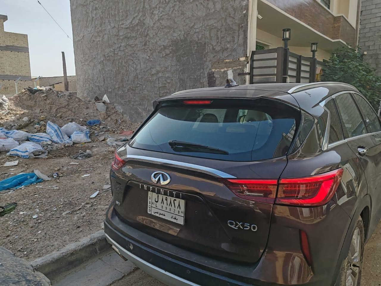 سلام عليكم انفنتي q50
الموديل :2020
المواصفات:
بنوراما
رادرات 360
كشنات كهرباء
بصمة تشغيل عن بعد
تدفئه كشنات
شفتات ستيرن
مواصفات متخلص معروفه مواصفاتها
حادثها صندوق فقط تجي تفحص وتاخذها متصرف عليها شي
السيارة بغداد باسمي
***********
