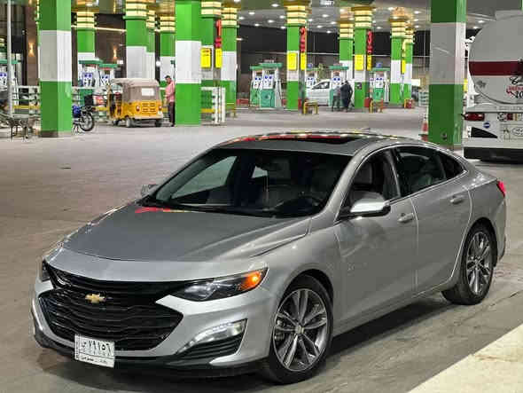 للبيع | شفروليه ماليبو 2021 – معوّقين تُرفع سنة 2027 وتصبح حرّة

🚗 الموديل: 2021
⚙️ الگيير: CVT
📍 الحالة: نظيفة ومستخدمة استخدام راقي جدًا
♿ الملكية: معوّقين وتتحوّل حرّة سنة 2027
🛠️ الصيانة: منتظمة والسيارة جاهزة للفحص

🔧 الموتور والقير: بحالة ممتازة بدون أي ملاحظة
🛋️ الداخلية: نظيفة وما بيها أي تمزّق
🛞 تخم تاير: متبدل قبل 4 أشهر
👤 الاستخدام: شخصي فقط — كل شهر تُستخدم أسبوعين فقط
📏 الممشى الحالي: 127,000 كم

📦 المواصفات:
 • بصمة تشغيل
     •.      بنوراما 
 • الأبواب بصمة
 • الصندوق بصمة
 • شاشة
 • كاميرا رجوع
 • تحكم ستيرن جهتين
 • وضعيات قيادة

💬 ملاحظات إضافية: السيارة ماشية تمام بيها ٥ قطع

💰 السعر المطلوب: 110 ورقة

📞 للاستفسار: ***********
 للامانه لو ممتوازي ع فلوس ما ابيعا السياره ممقصره ابد واستخدمها بس ب الاجازه التفويله تبقه بيها شهر واكثر
