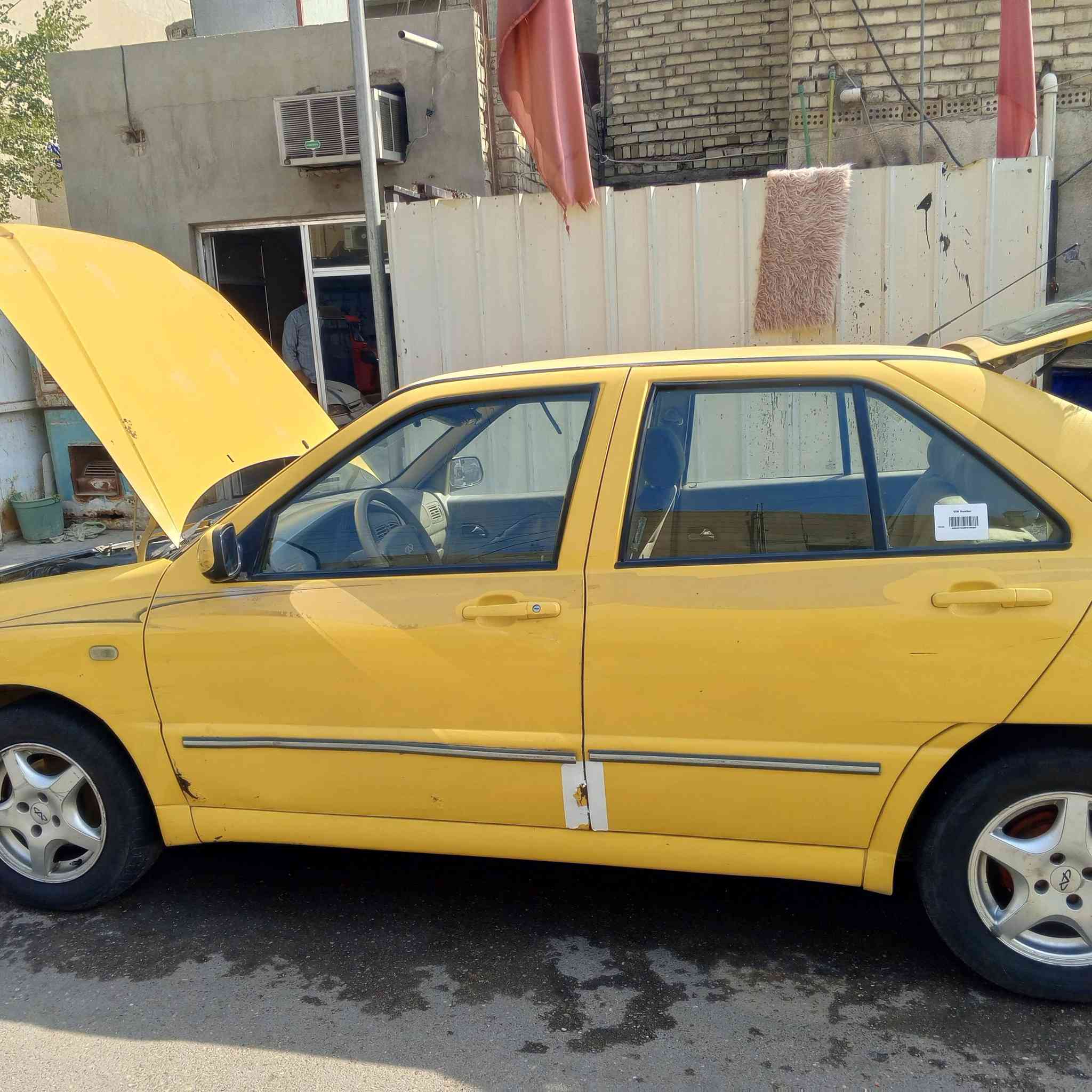 السلام عليكم 
شيري كوين صفرة كير ومحرك كورلا
2009 مصفرة باسمي سنوية2029
تبريد شغال. للاتصال وات ساب ***********
