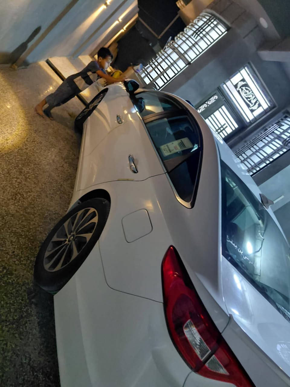 سوناتا 2017 وارد امريكي كلين بدون حادث السعر ع الخاص
***********
