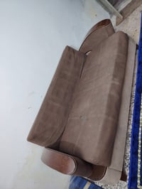 كنب • بسعر مناسب