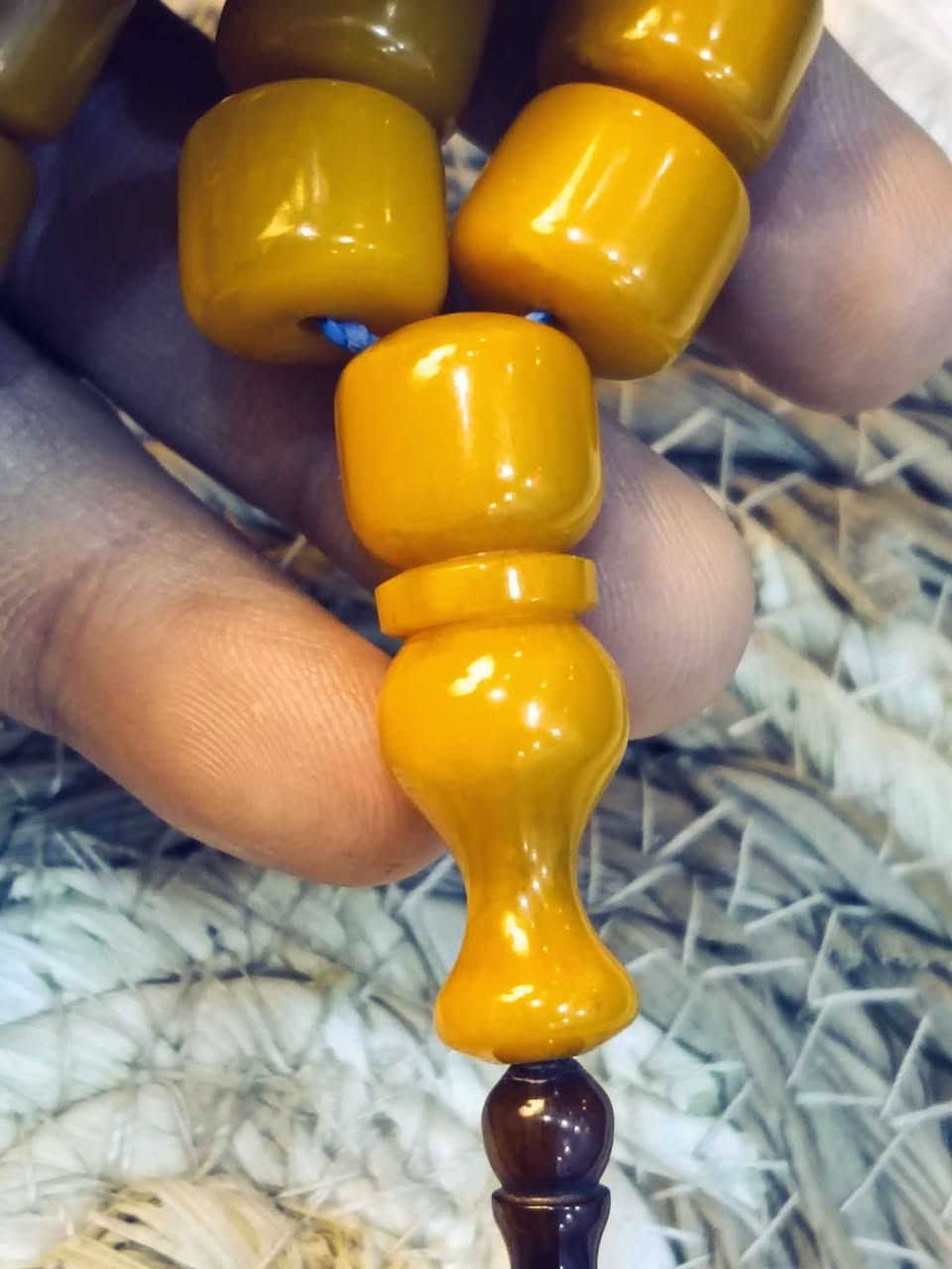 سندلوس خام الماني معرگ جراخة اسطى دباس المبدع سستم تبليكة رائعة ٫٫ 33 حبة بلا فواصل 
مقاس الحبة 11×13.7
وزن المسباح 72 غرام 
حجم المسباح وسط محمول يومي بغداد, العراق


**إذا كنت صاحب هذا الإعلان وتريد حذفه لأي سبب، رجاءا أرسل رسالة إلى الدعم الفني**