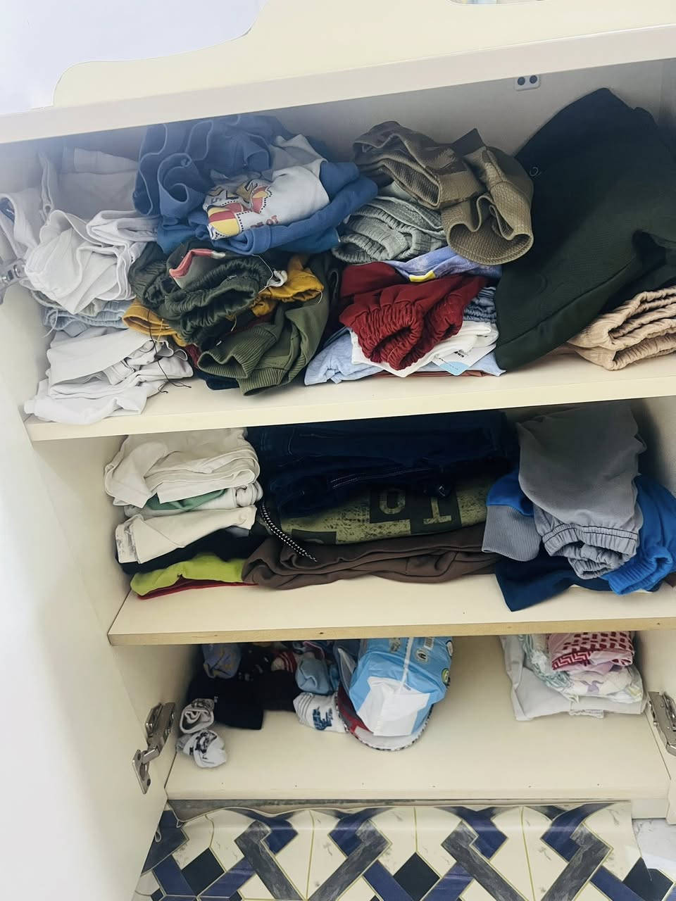 جربايه طفل تحتوي ع مخزن وكنتور  ومندر للبيع السعر 150


**إذا كنت صاحب هذا الإعلان وتريد حذفه لأي سبب، رجاءا أرسل رسالة إلى الدعم الفني**