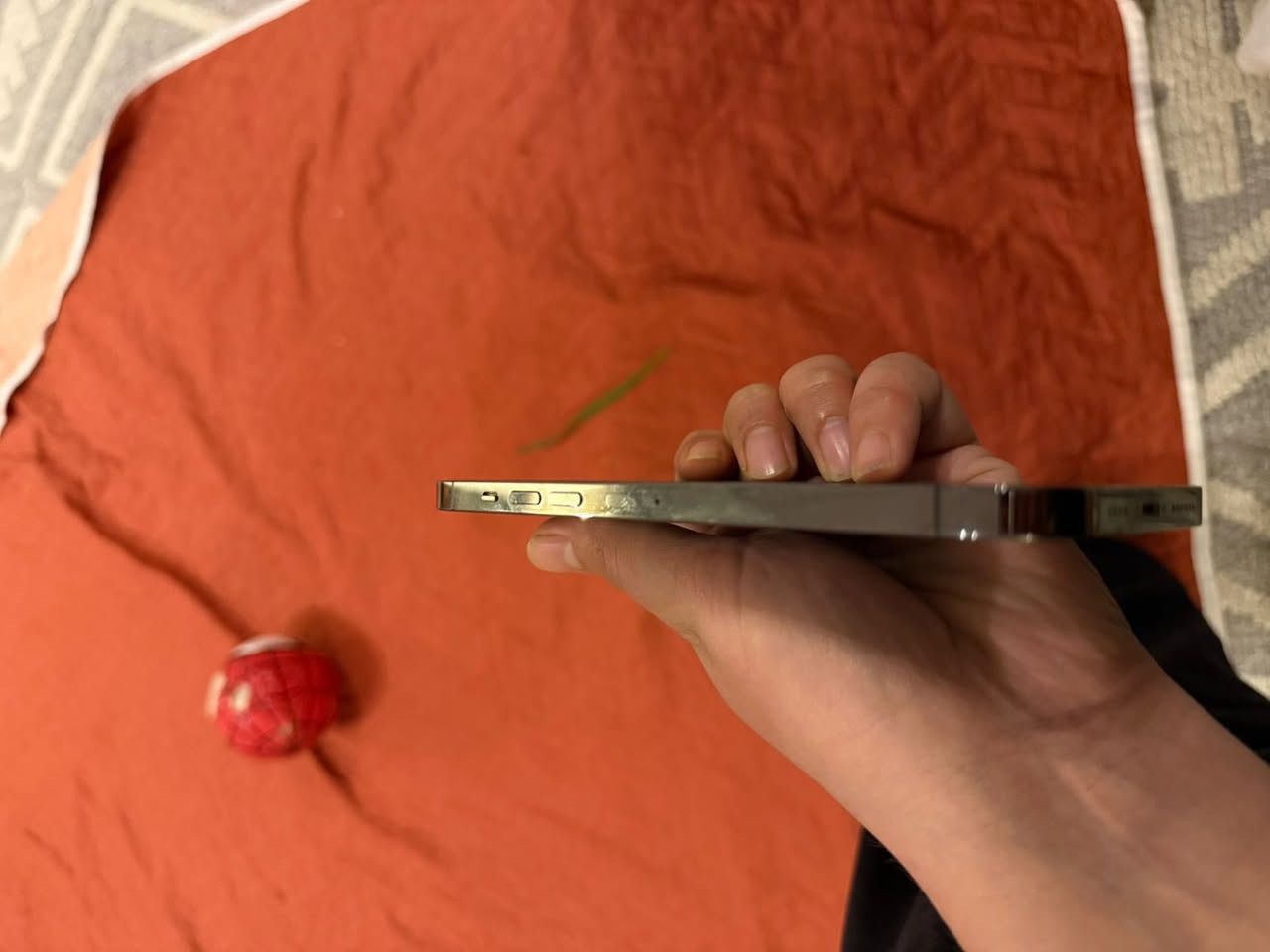 ايفون ١٣ برو ماكس بطارية 79  ذاكرة 256 جهاز كلش نظيف منفتوح ابد مكاني بغداد سعرة ٥٠٠ وبي مجال


**إذا كنت صاحب هذا الإعلان وتريد حذفه لأي سبب، رجاءا أرسل رسالة إلى الدعم الفني**