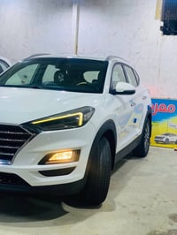 توسان • ٢٠٢٠ • ماشيه ١٠٠٠٠٠ كم