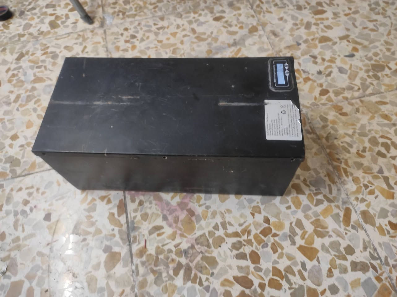 السعر٣٠٠ الف
٧٣ فولت
٣٠ امبير
شرط الشغل تشدها عل دراجة يلا تاخذها
باله مستخدمه 
يوجد توصيل


**إذا كنت صاحب هذا الإعلان وتريد حذفه لأي سبب، رجاءا أرسل رسالة إلى الدعم الفني**