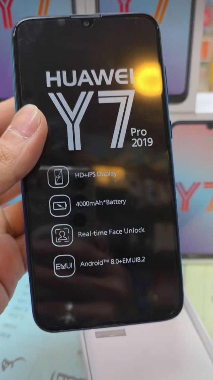 📌مستخدم نظيف  مع كارتون وملحقات
توفر هونر 8c
ذاكره 128 والعشوائية 6
بطارية حجم 4000 الف ملي امبير
السعر 80

هواوي y7 pro 2019
ذاكره 128 والعشوائية 6
بطارية حجم 4000 الف ملي امبير
يدعم الفيس اي دي
السعر 80


**إذا كنت صاحب هذا الإعلان وتريد حذفه لأي سبب، رجاءا أرسل رسالة إلى الدعم الفني**