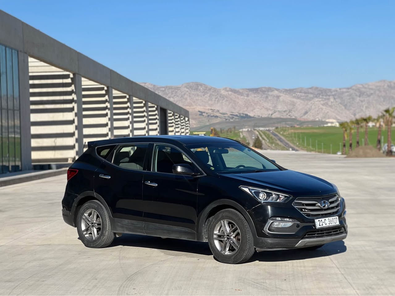 2018 HYUNDAI SANTAFE
سبوخ بولند جملخ بي داخلي 
ايرباك سوكان سيستم 
به رد رادار شريكه 
گئرو مه كينه به شه رت 
رقم سه نه وي جديد تا2030
سعر 142مجال
شوين ئاكري 
***********واتساب أربيل, العراق
