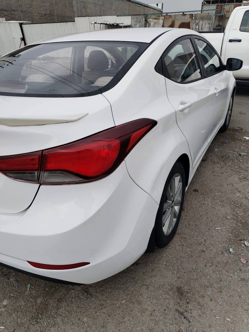 الانتره٢٠١٤ خليجي شكل ٢٠١٥؛ش السياره جديده محرك ١٨٠٠ دوش نص قطعه صبغ موضحه بسونار
السعر ١٢٢ وبيها مجال مكاني الدوره المهديه.. 
***********

***********
