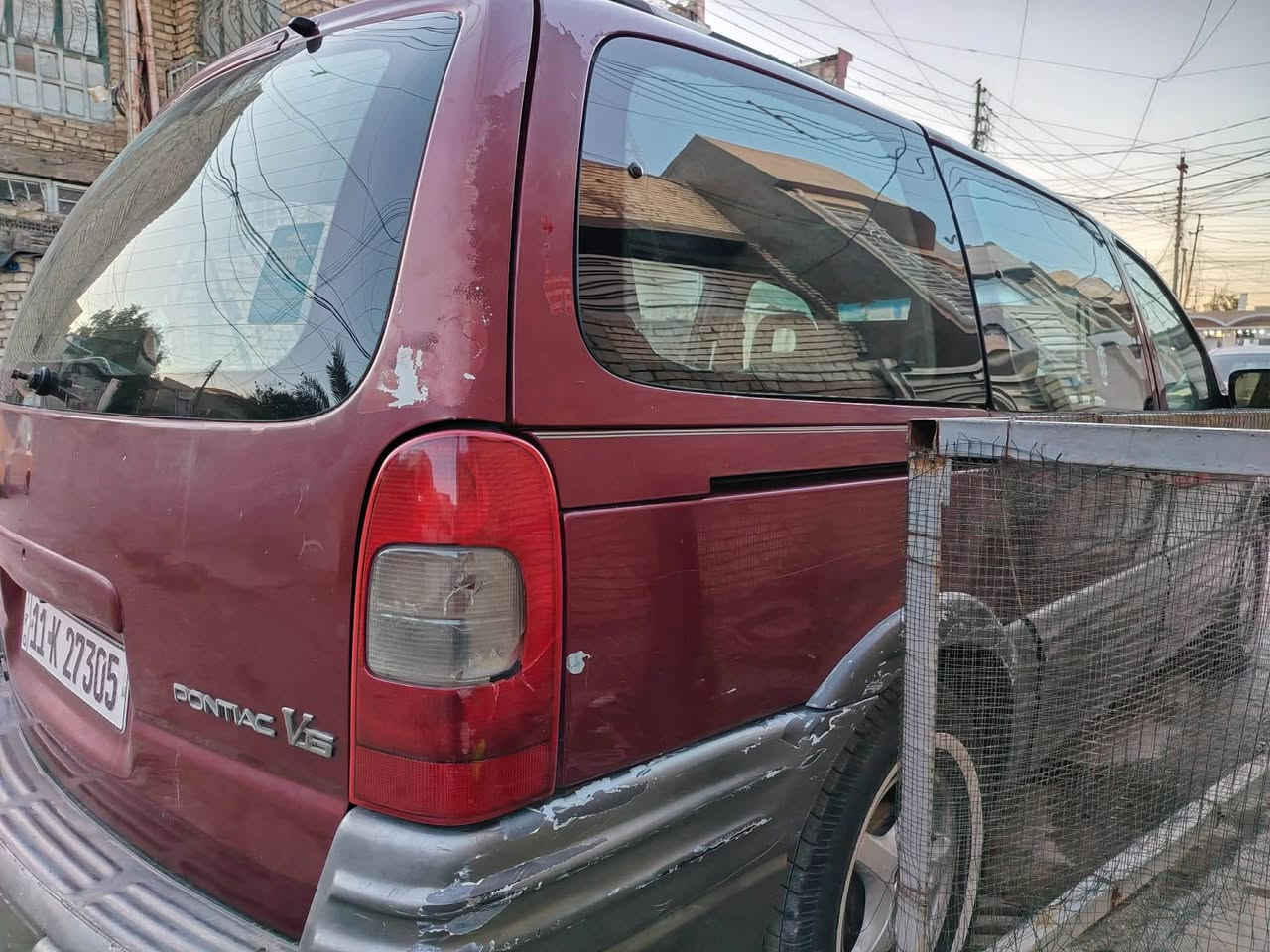 سلام عليكم بونيتاك موديل 2000 سبعه راكب اوتماتك كير مكينه كله كفاله بيه شلعه كلش قويه تايره كلش حلو سياره بدون صبغ بدون حادث كهربائيات كله شغاله تغم تاير جديد باتري جديد صدر جديد غرفه منضومة تبريد موجوده ابيعلك تبريد عاطل رقم دولي جديد  سنويه جديد شرعي جيراني تحويل مباشر بابين سلايت جهتين سعر 39ورقه مكان بغداد زعفرانيه *********** مكلفه بانشر
