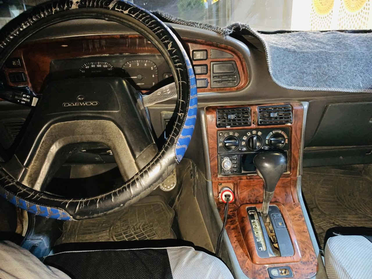 السياره نضافه. فول
تبريد فول
محرك مفتوح مو. مسكر الرمادي سعر 27


**إذا كنت صاحب هذا الإعلان وتريد حذفه لأي سبب، رجاءا أرسل رسالة إلى الدعم الفني**