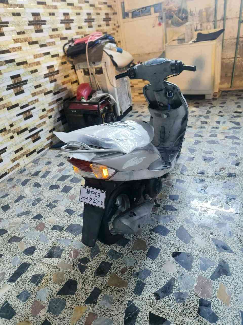 سلام وعليكم دراجه مال رمبه للبيع ساله شهرين من نازله من لرمبه ما مفتوح برغي بيه كفاله عامه اذا بيه شي واحد تجاري كفرات باله كهربايات كله شقاله دبل اشره بيه كتف مال اشاير مكان بصرة شارع القاد امن الداخلي لسعر (650)بيه مجال


**إذا كنت صاحب هذا الإعلان وتريد حذفه لأي سبب، رجاءا أرسل رسالة إلى الدعم الفني**