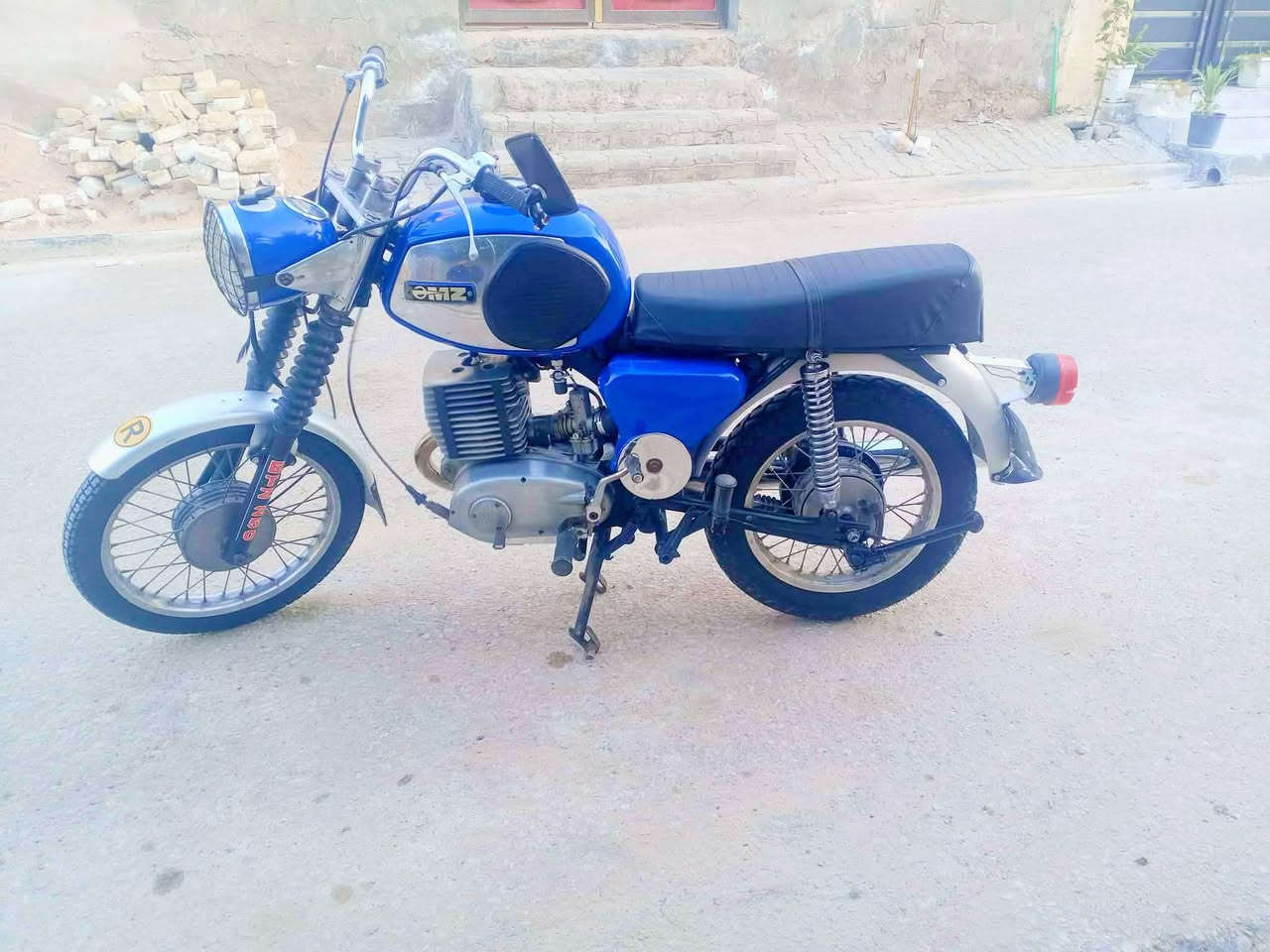 سلام عليكم مرخصت مدير الكروب مأطور امزت 81 لبيع رقم وسنويه بدؤن راعي مكاني نجف قضاء المشخاب تفاصيل خأص هاذه رقمي ***********
