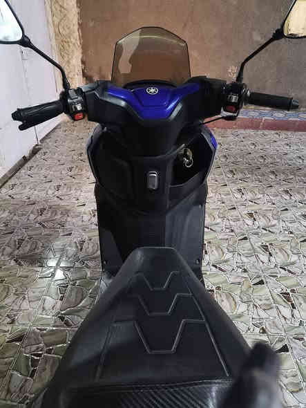 السلام عليكم 
دراجة سترونك موديل 2025
محرك 150cc
شاشة ايباد 
ماشية 5246 km
سرعتها 140 
دراجة نضيفة كلشي شغال سلف هندر دبل اشارة 
السعر 900 وبيها مجال 
للاستفسار واتساب فقط [***********]
مكاني واسط قضاء العزيزية
