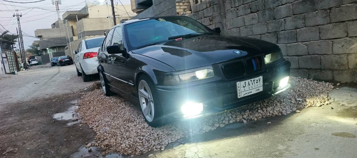 السلام عليكم e36 رقم بغداد الماني سنويه لحد 2026 شهر ال11 تخم تاير حداديه جدد كير مكينه28 تك فانوس  بلجيس كير اوتو كل كهربائيات السياره شغاله نقص كمبريسر تبريد السياره بيها طخه بلدور مال جاملغ الخلفي الدور فقط ومعمر ناقصه بس صبغ كزوز رياضي عنواني بابل حي الجزائر *********** السعر 43 وبيها مجال بسيط
