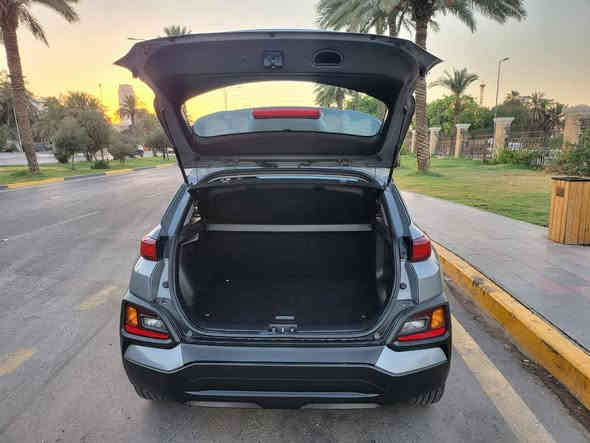 هونداي كونا موديل ٢٠١٩ وارد كندي رقم اربيل الجديدالسياره قطعه وحده بدون تبديل  او صبغ سونار موجود  ، المواصفات هزه جديده وصلاحية السنويه ٢٠٢٦  السياره بأسمي  ، مكينه ٢٠٠٠ ماشيه١٠٣ كيلو   حادثه حالوب جدجدا بسيط  القماره شويه ولبنيد  هيترات كشن  المقعدين  الاماميه مانع انزلاق مانع انحدار  كروز سرعه فور ويل شاشه كار بلي  السعر132 وبه مجال بسيط للتواصل ***********  الهاتف أو واتساب 
العنوان بغداد الغزالية
