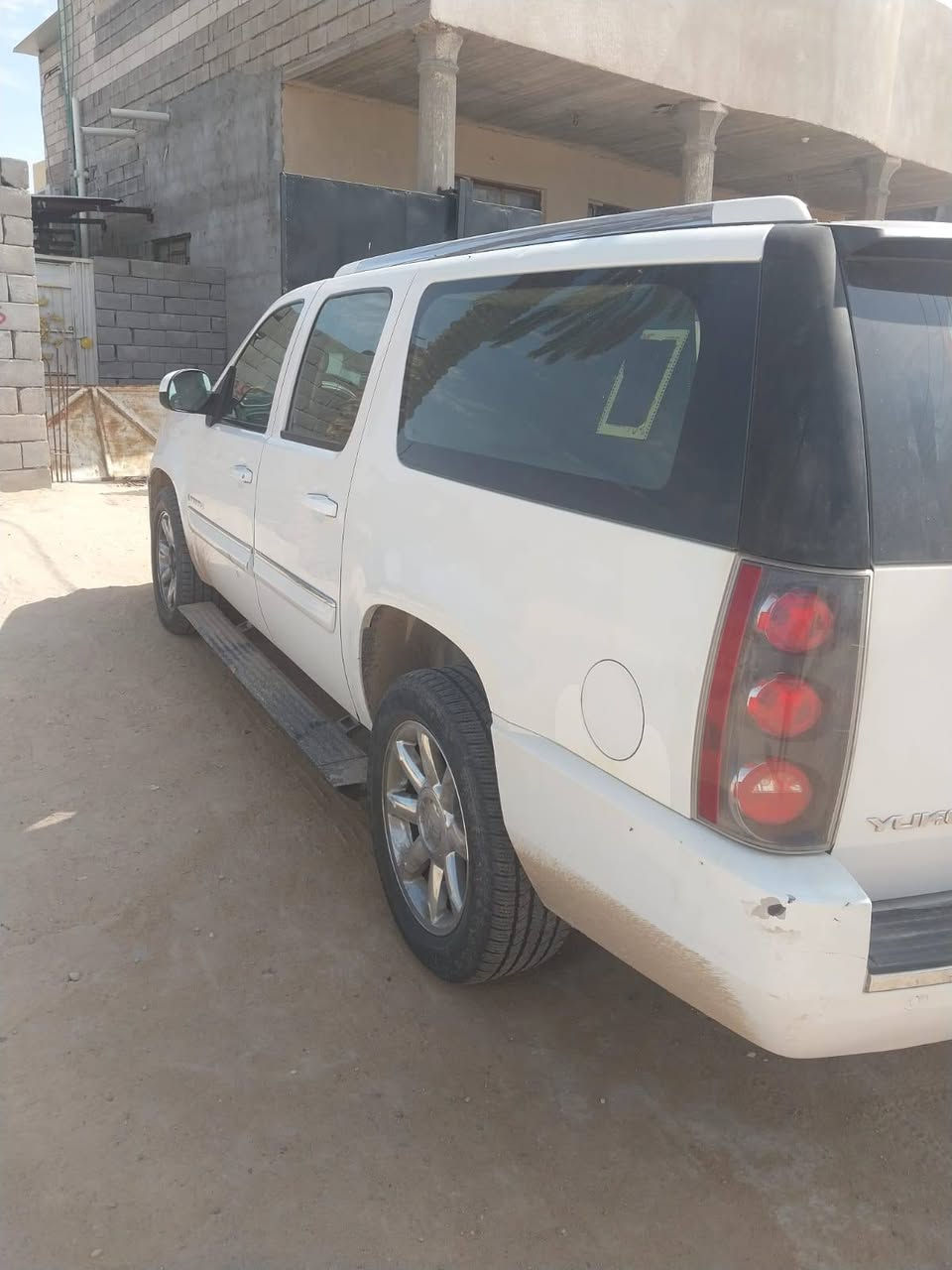 جمسي طويل خليجي فول مواصفات جاهزه سياره عله الخير كفاله سياره موديل 7   ادوات  تسجل  سعر 87 وبيهه مجال قليل ***********
