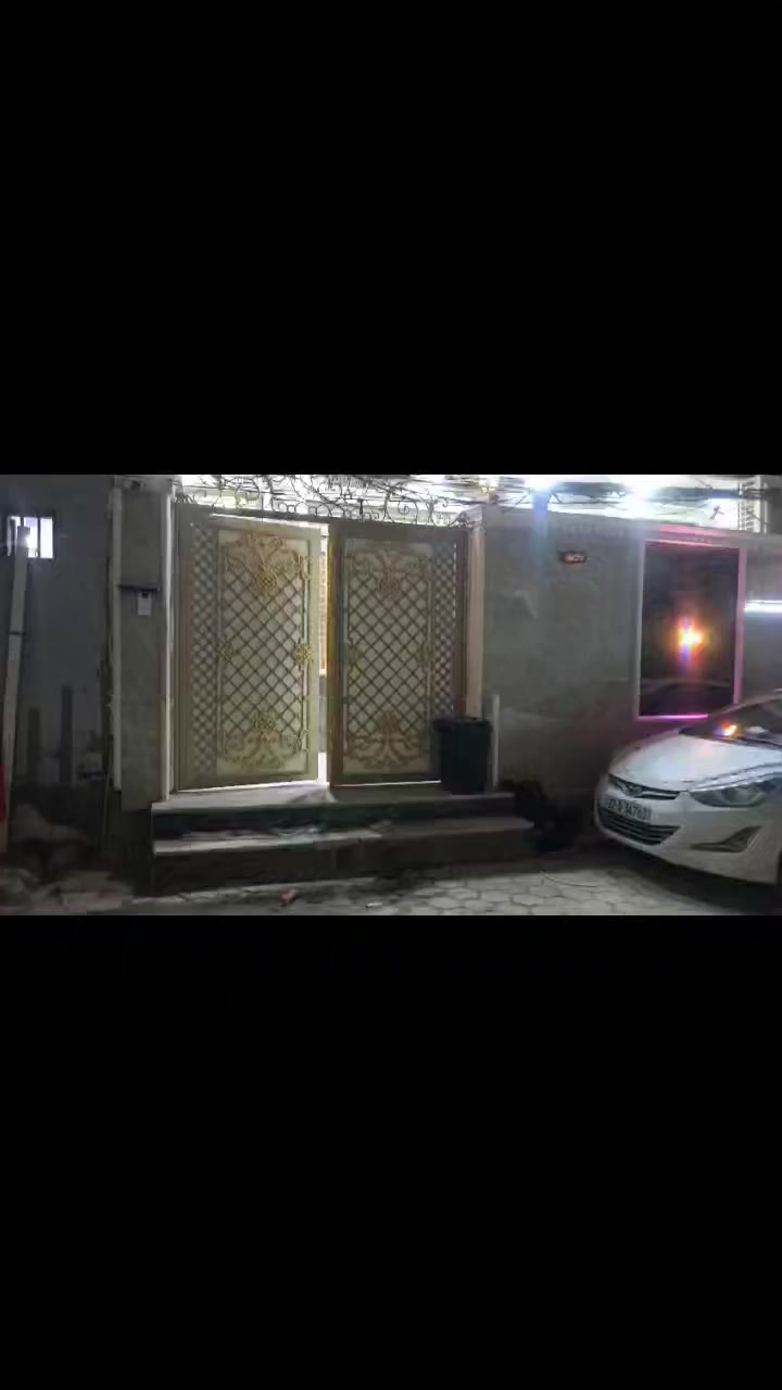 السلام عليكم
للبيع ١٢٠م طابقين بناء حديث سنة  ٢٥ العنوان النجف حي الانصار منطقة اليسره  للاستفسار أكثر  الاتصال على الرقم ***********  مكتب الاتفاق  ابو كوثر
